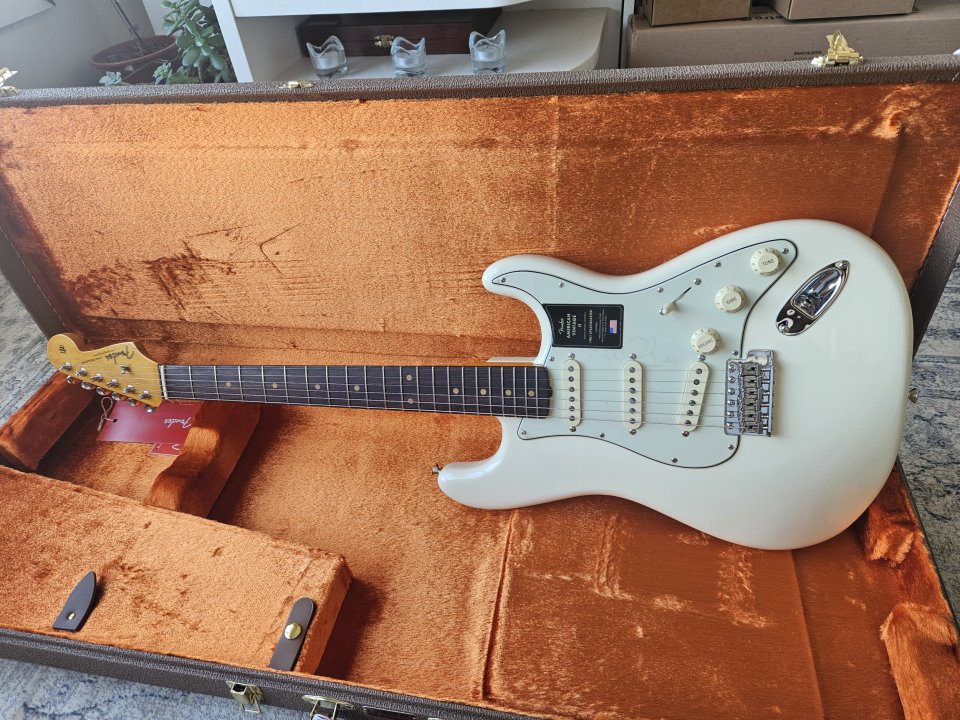 Fender Stratocaster American Vintage II OW
