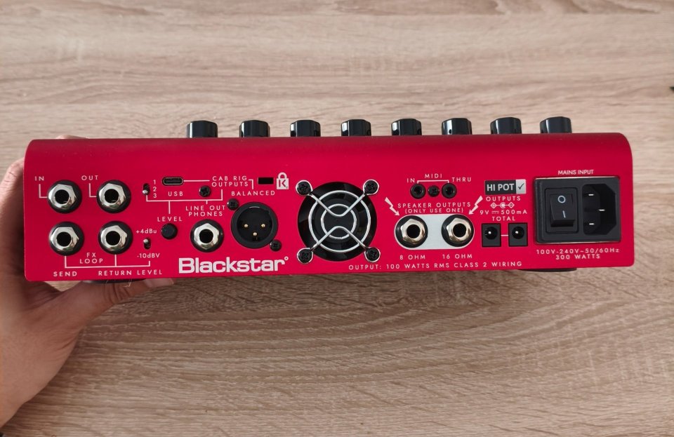 Blackstar Amped 2 (RESERVADO) de segunda mano · Foto 2 de 3 · Madrid · 200 €
