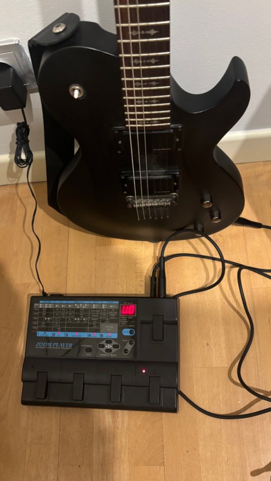 Zoom Player 1010, un procesador multiefectos