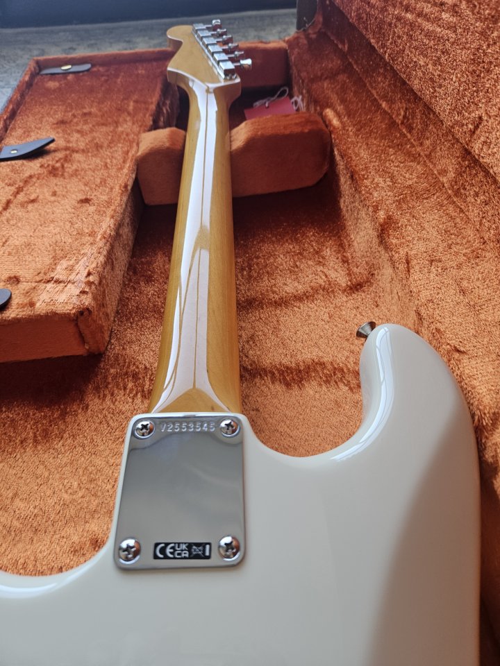 Fender Stratocaster American Vintage II OW