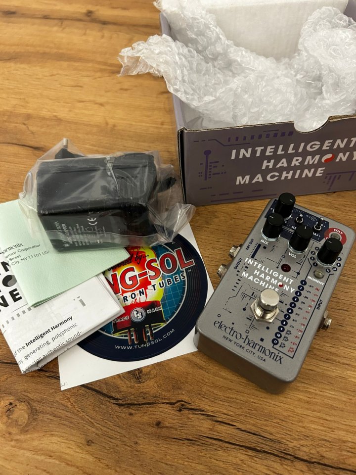 Electro Harmonix Intelligent Harmony Machine de segunda mano · Girona · 150 €