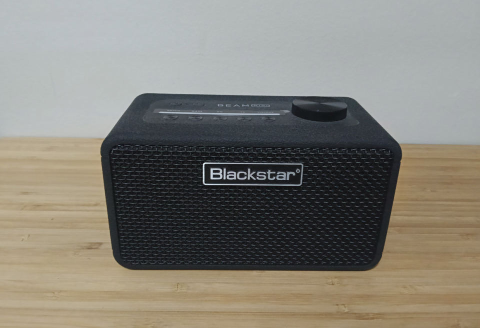 Mini Amplificador Blackstar Beam Mini (NAM) de segunda mano · Foto 1 de 5 · Barcelona · 140 €