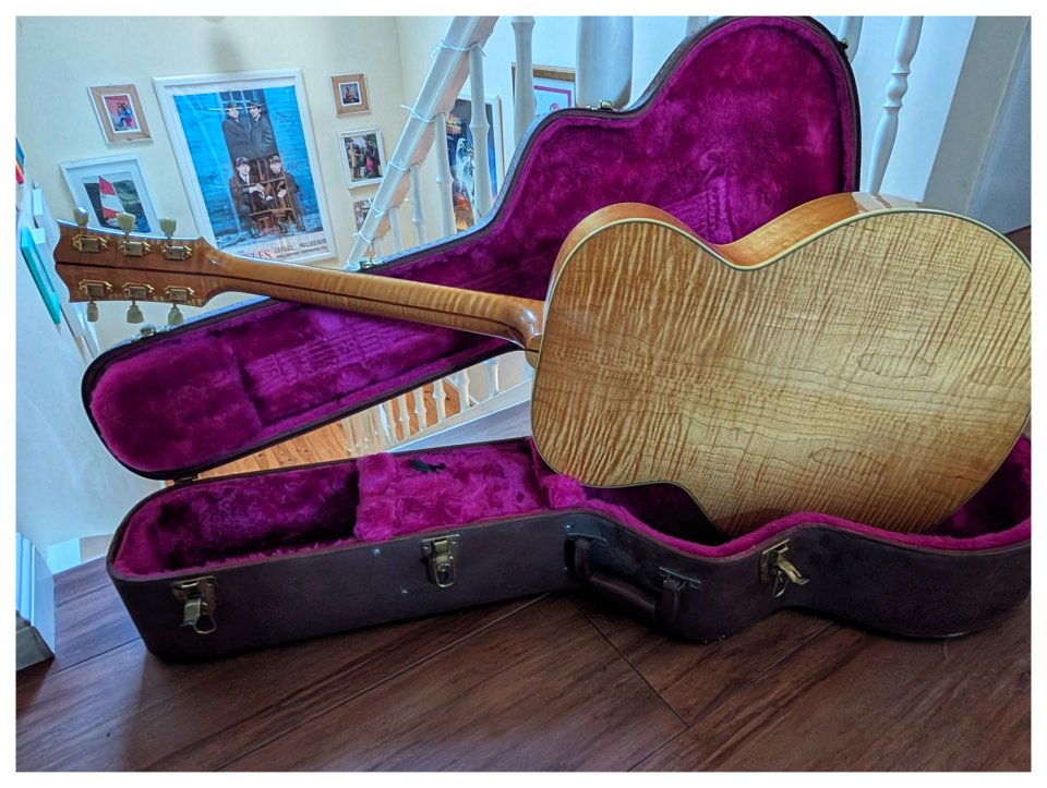 Gibson J-150 Jumbo 1999 - envío incluido de segunda mano · Foto 2 de 10 · Madrid · 3200 €