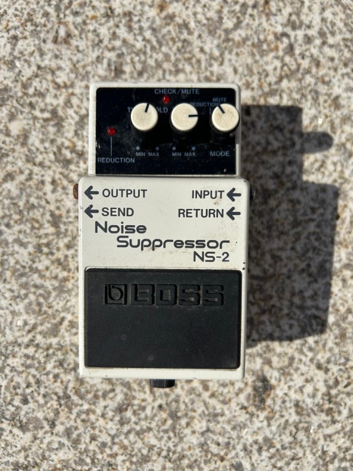 Pedal Compresor Boss Noise Suppressor NS-2 de segunda mano · Foto 1 de 2 · Pontevedra · 30 €