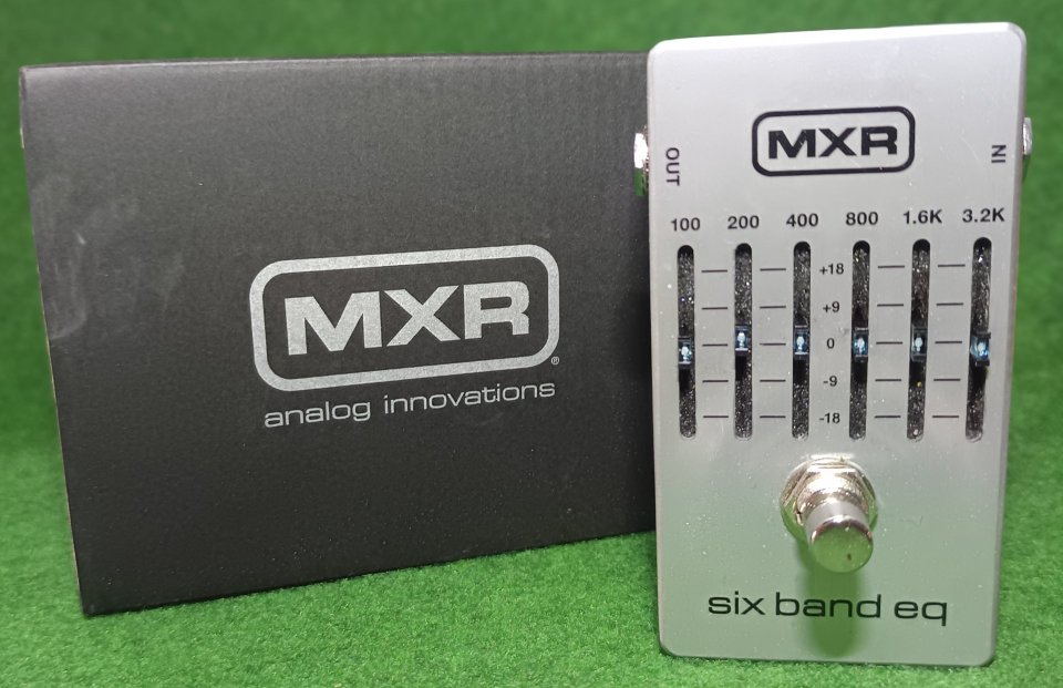 Pedales Guitarra y Tarjetas Sonido