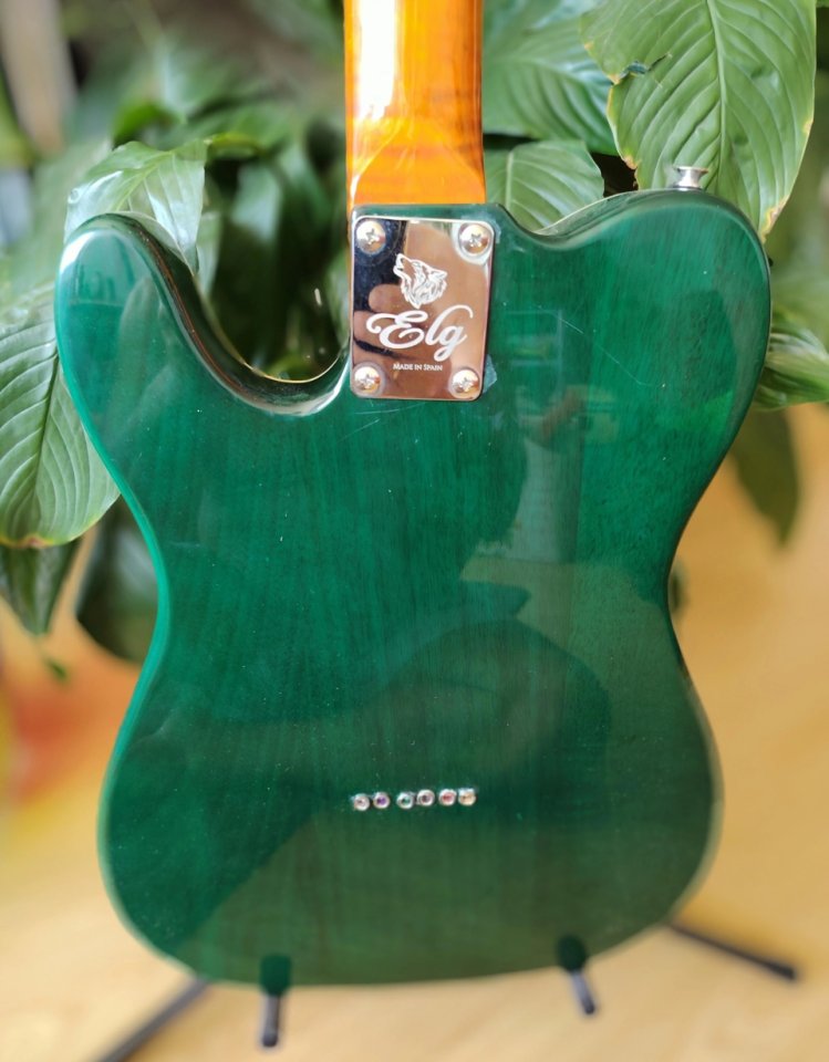 Guitarra ELg estilo telecaster de segunda mano · Foto 5 de 10 · Madrid · 550 €