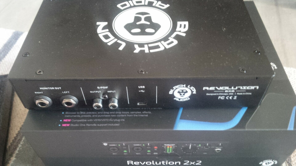 Black Lion Revolution 2x2