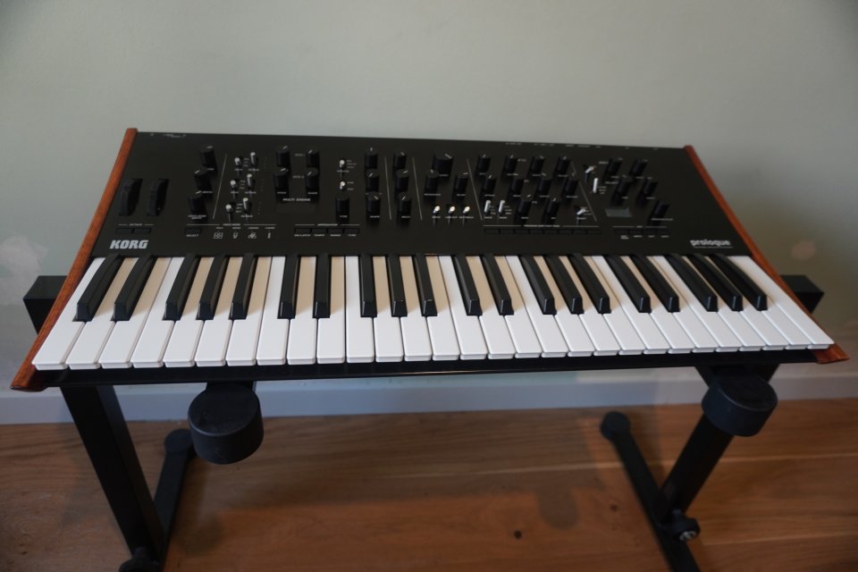 Korg Prologue 8 de segunda mano · Foto 8 de 10 · Barcelona · 900 €