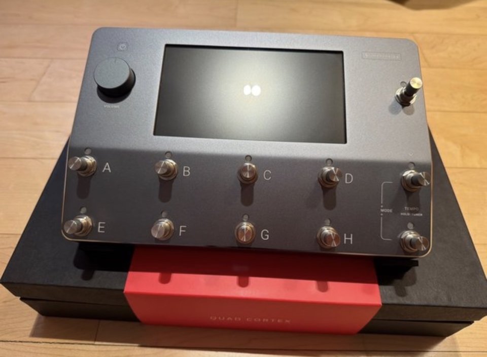 Neural DSP Quad Cortex de segunda mano · Foto 1 de 5 · Valencia · 1100 €