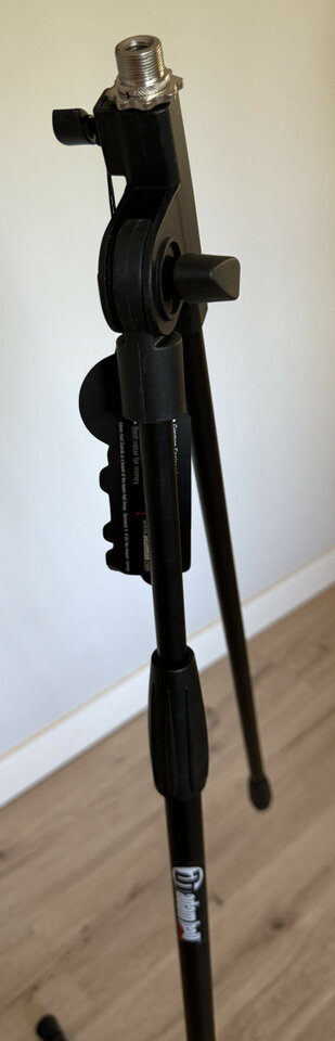 Pie de Micrófono ADAM HALL STANDS Modelo S5BE NUEVO