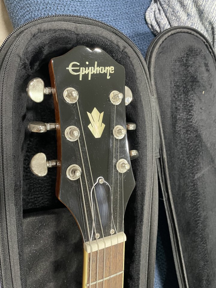 Epiphone 339 Inspired by Gibson