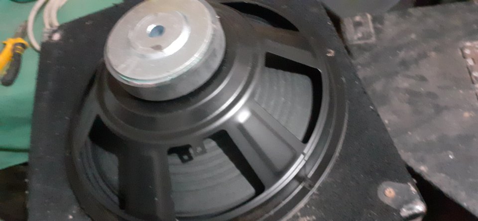 4 altavoces de 12" 30/40w.a 16ohmios