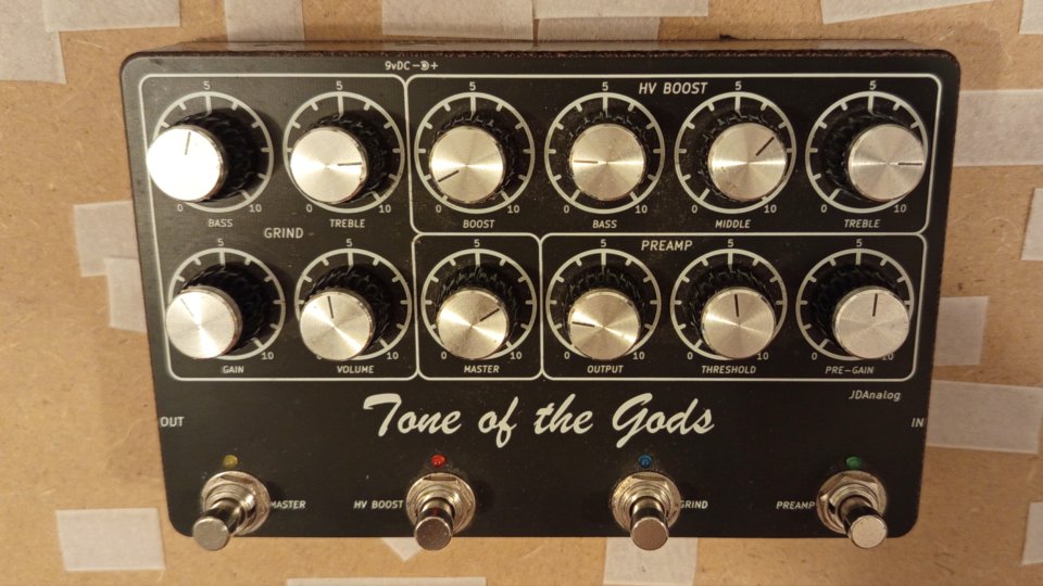 JD Analog Tone of the Gods V2 – Preamp / Overdrive / Boost boutique de segunda mano · Foto 2 de 5 · Barcelona · 300 €
