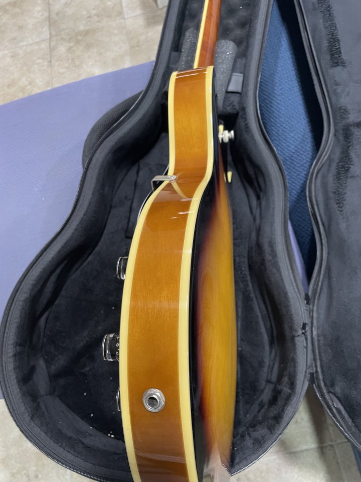 Epiphone 339 Inspired by Gibson