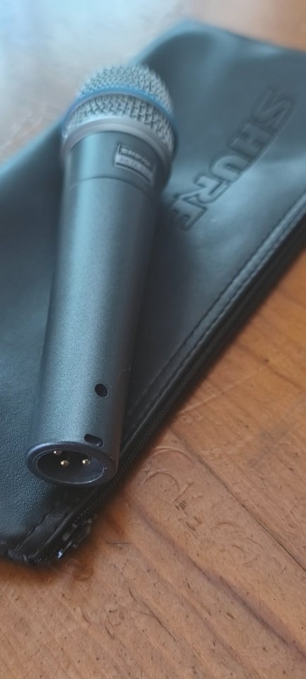 Shure Beta 57A de segunda mano · Foto 1 de 3 · Murcia · 105 €