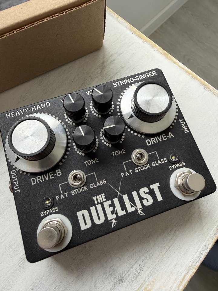 King Tone Duellist envío incluído de segunda mano · Foto 1 de 3 · Sevilla · 300 €