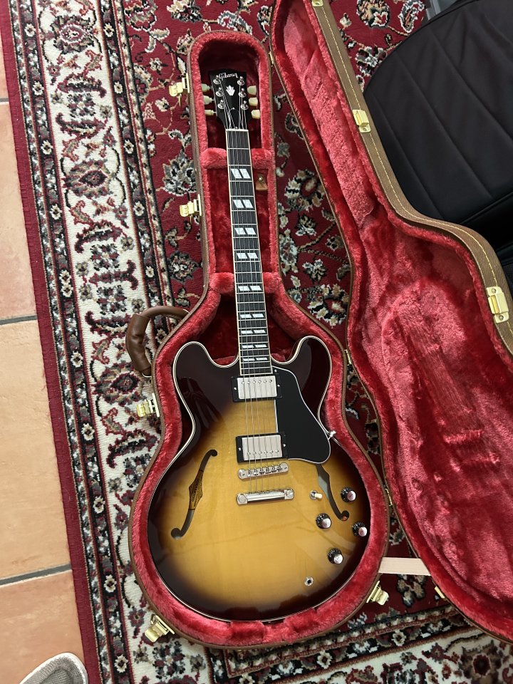 Gibson ES345 mejorada Custombuckers