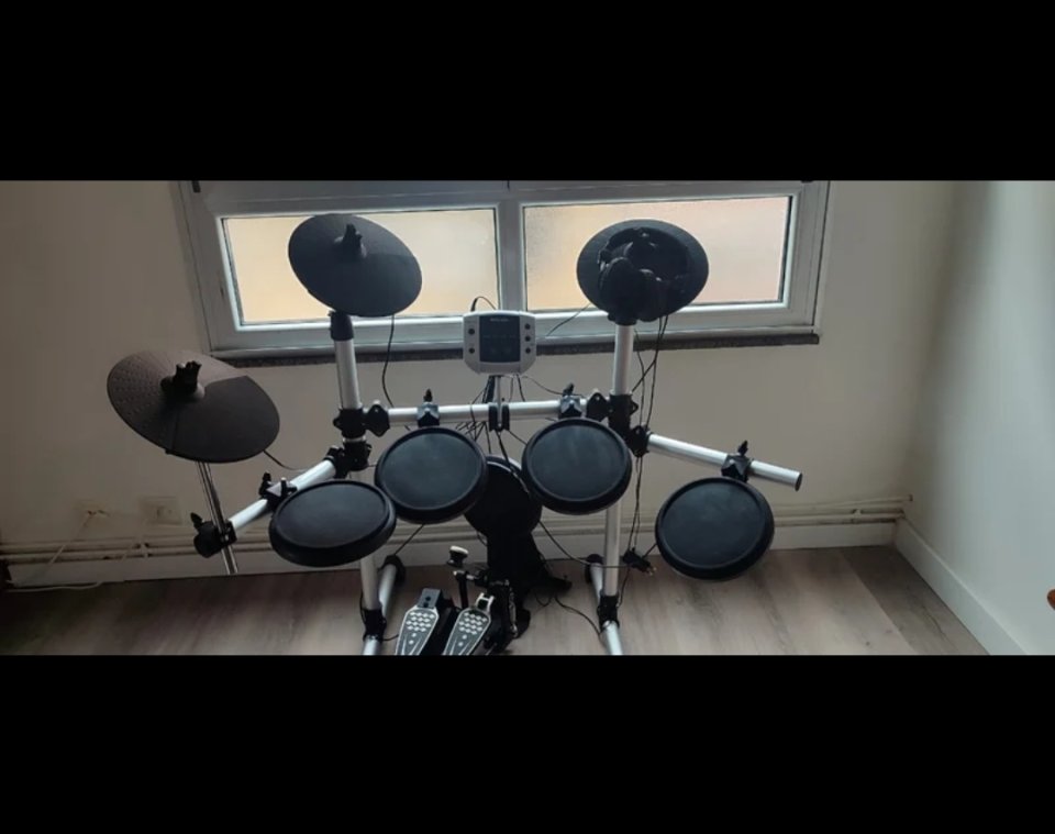 Batería Millenium MPS-150 E-Drum Junior Bundle