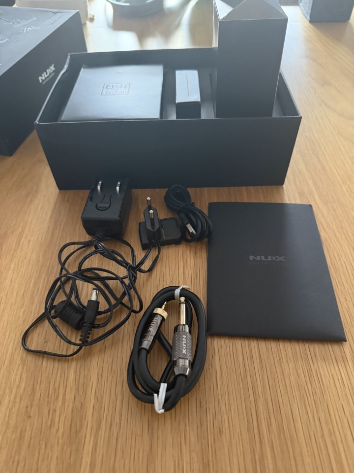 Nux B8 wireless de segunda mano · Foto 6 de 6 · Madrid · 180 €