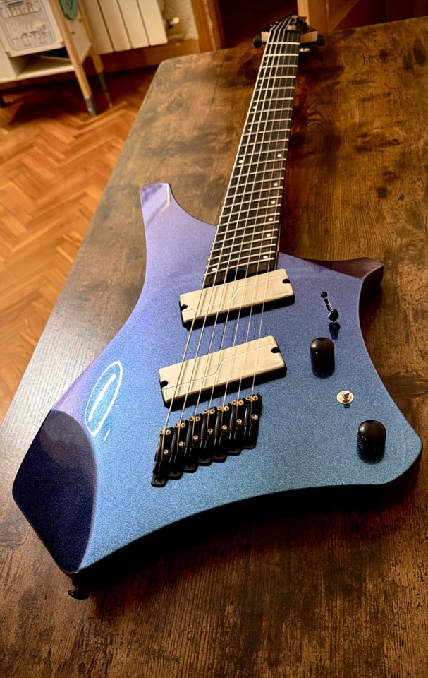 Ibanez Alpha A527 Nebula Shift de segunda mano · Foto 1 de 4 · Barcelona · 1650 €