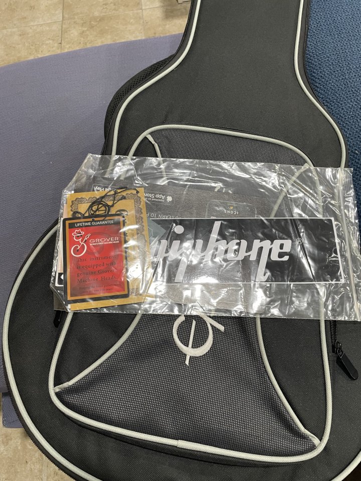 Epiphone 339 Inspired by Gibson