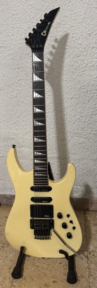Charvel Model 6 japonesa de 1988, número de serie C805755 de segunda mano · Foto 1 de 5 · Valencia · 1150 €