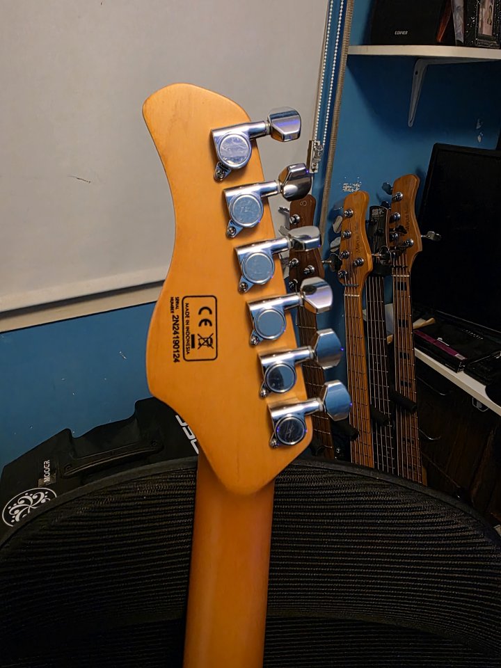 Guitarra sire carl carlton S5 sss