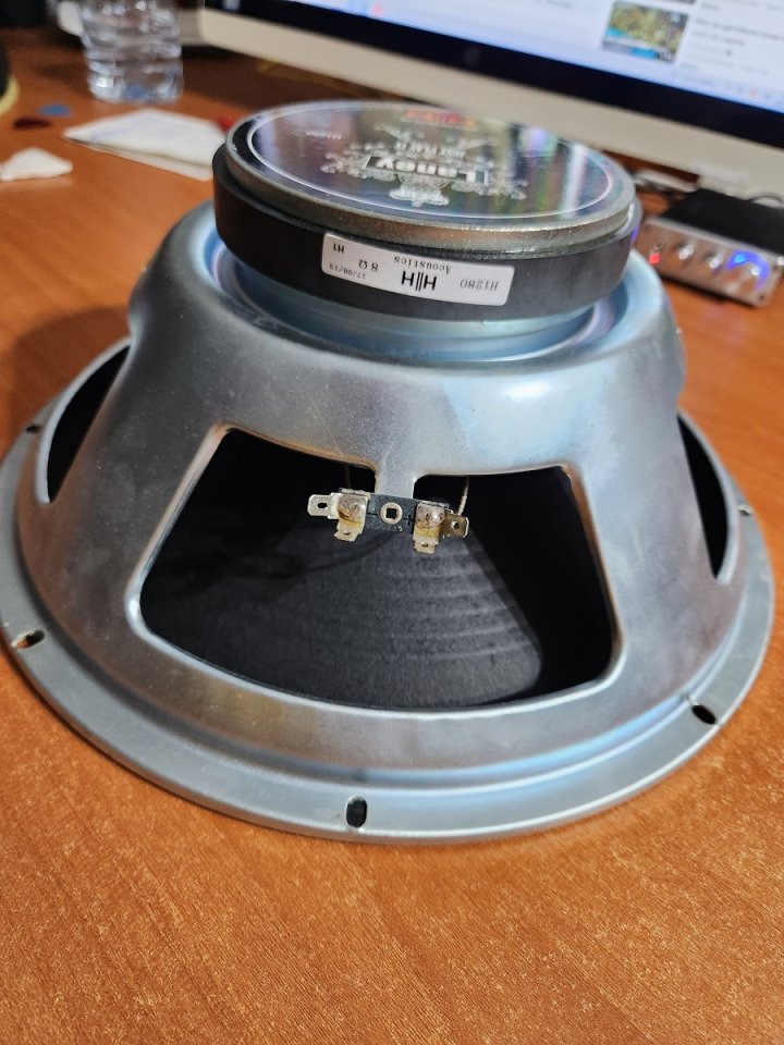 Altavoz 12" LANEY 8 Ohms. de segunda mano · Foto 3 de 4 · Alicante · 55 €