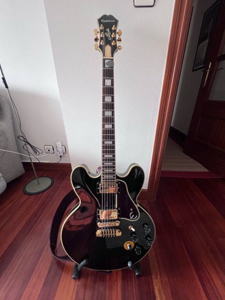 Epiphone Lucille B.B king de segunda mano · Foto 2 de 8 · Bizkaia · 500 €