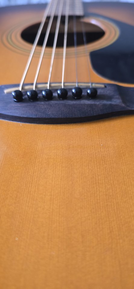 Yamaha Acústica de segunda mano · Foto 4 de 10 · Madrid · 70 €