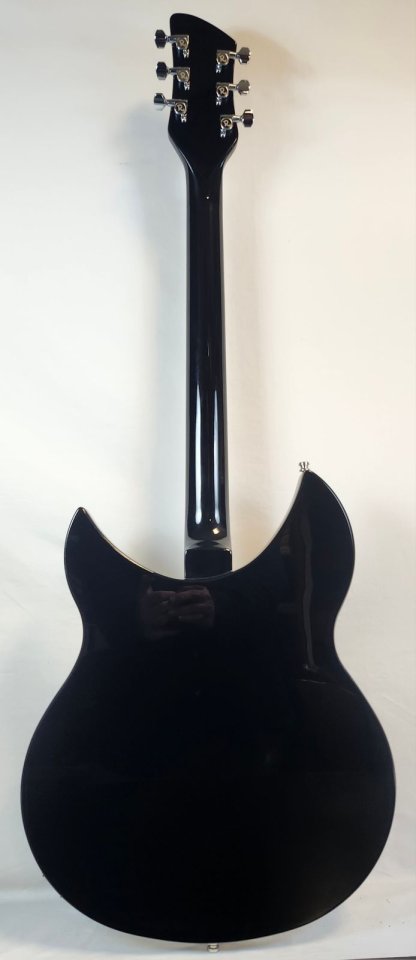 Rickenbacker 330 Jetglo 2026. Guitarra nueva aun sin estrenar.