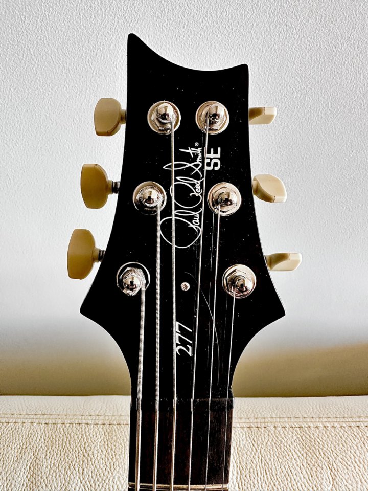 Paul Reed Smith 277 SE Baritone de segunda mano · Foto 2 de 10 · Madrid · 835 €