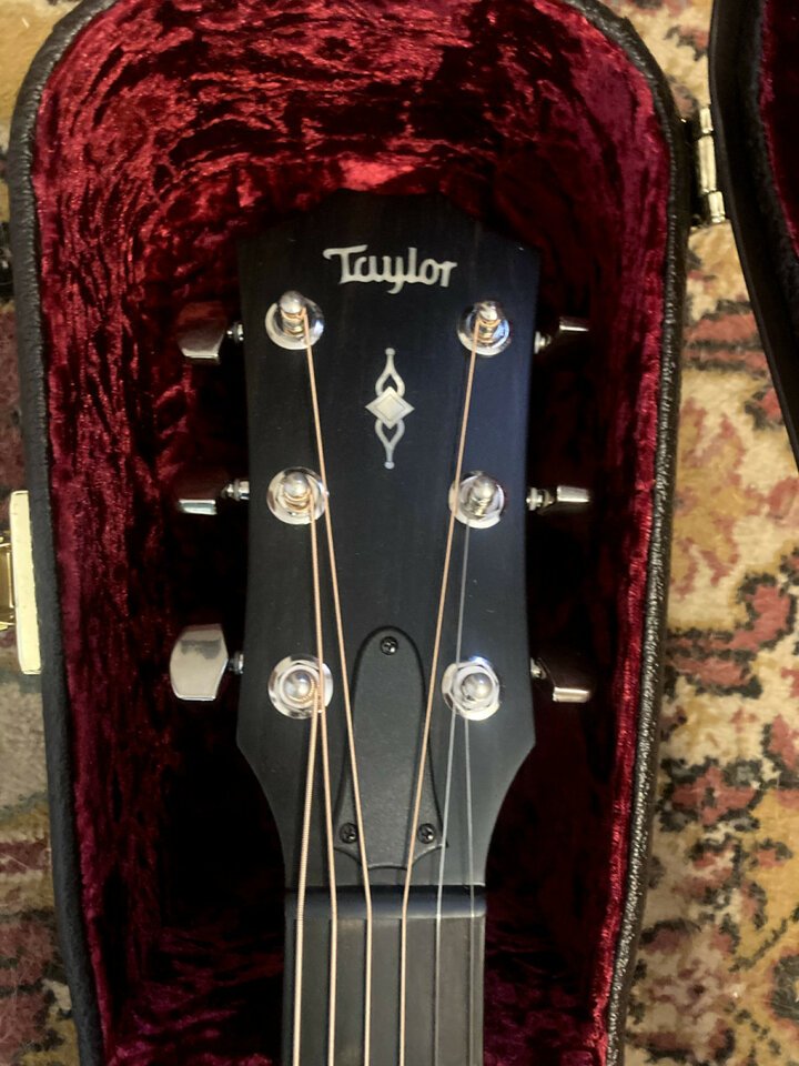 TAYLOR 314 ce V-Class de segunda mano · Foto 4 de 5 · La Rioja · 1700 €