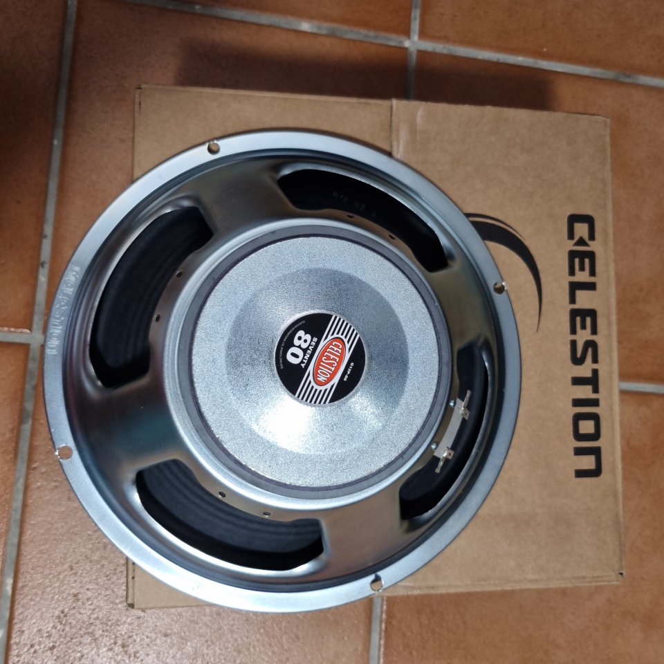 Celestion Seventy 80 de segunda mano · Foto 1 de 2 · Málaga · 25 €
