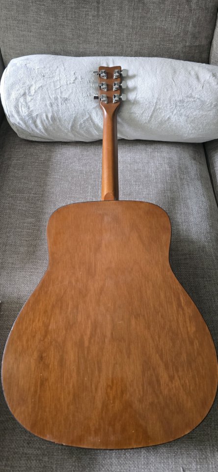 Yamaha Acústica de segunda mano · Foto 6 de 10 · Madrid · 70 €
