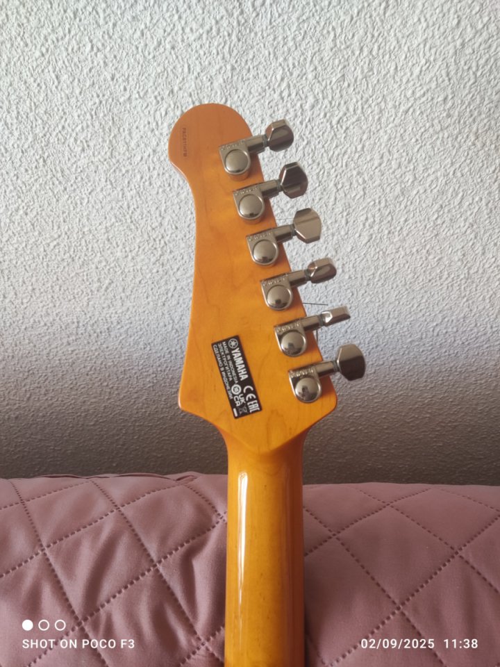 Yamaha Pacifica 611HFM