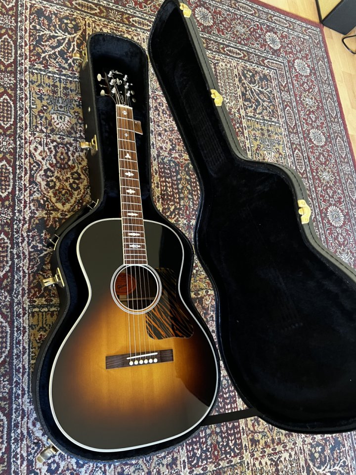 Gibson L-100 Nick Lucas Mystic