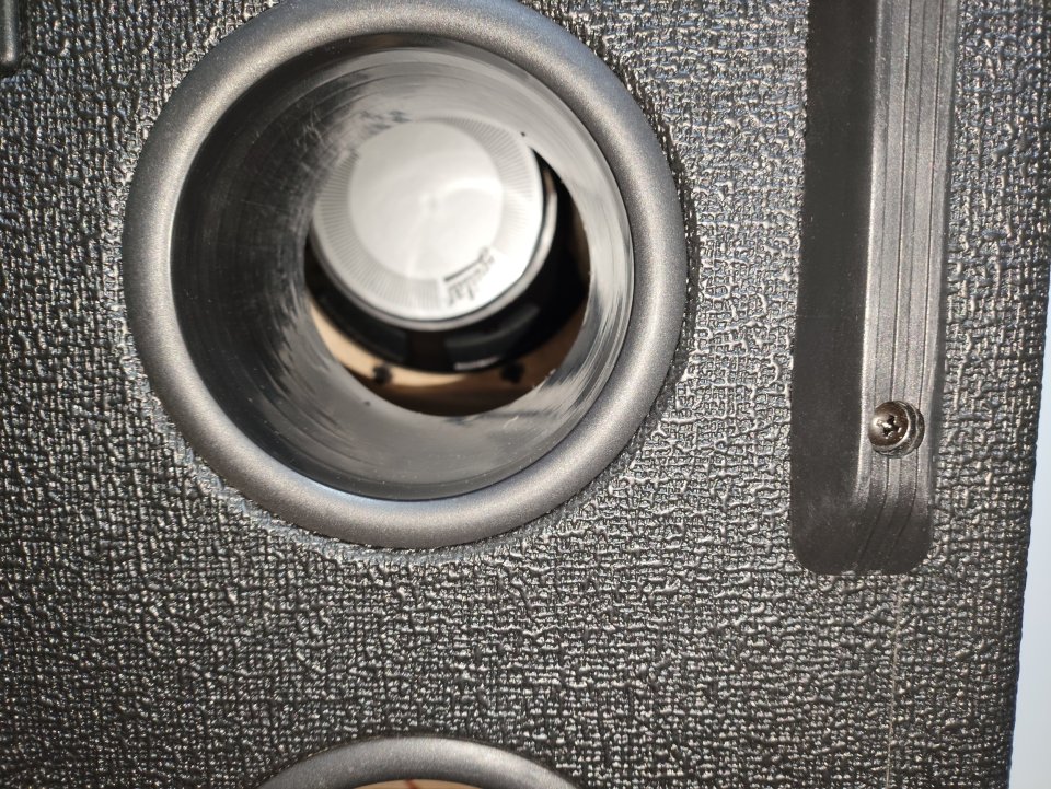 Pantalla Aguilar db 810