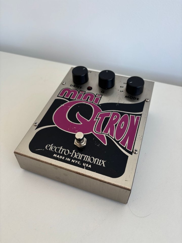 Electro-Harmonix Q-Tron Mini Envelope Filter de segunda mano · Valencia · 110 €