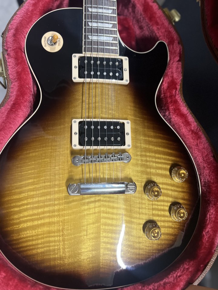 Gibson Les Paul Slash Novembert Burst de segunda mano · Foto 2 de 10 · A Coruña