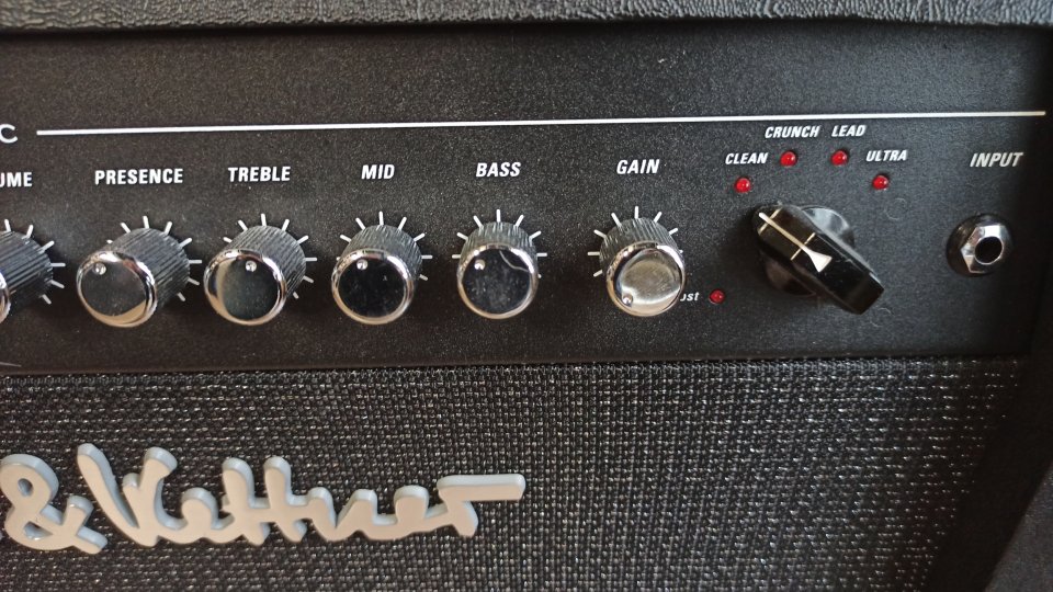 Hughes & Kettner Switchblade TSC 50 combo