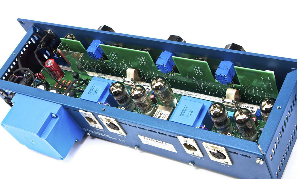 Tube-Tech HLT2A ecualizador estéreo a válvulas