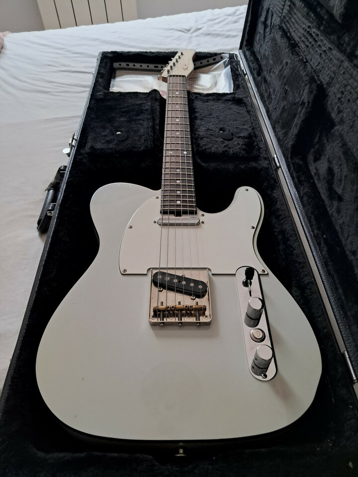 Vendo Telecaster Custom ( ultima rebaja )