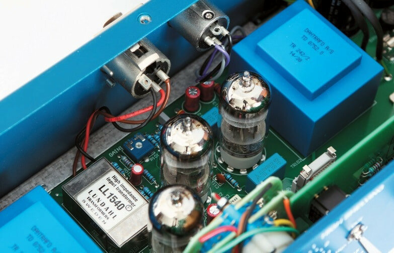 Tube-Tech HLT2A ecualizador estéreo a válvulas