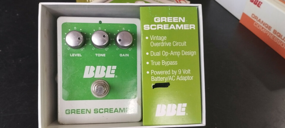 Pedal Overdrive BBE Green Screamer (con caja original)