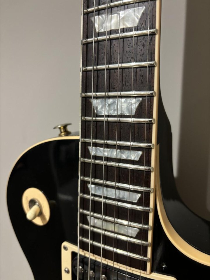 (RESERVADA) Gibson Les Paul Standard Ebony 2001