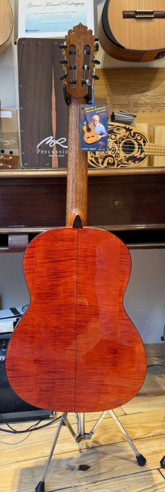 Guitarra flamenca de Manuel Rodríguez de segunda mano · Foto 1 de 4 · Sevilla · 1000 €