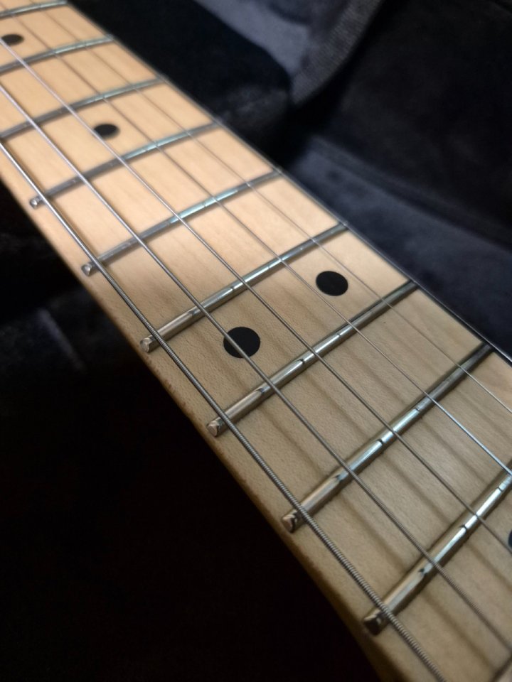 Fender Telecaster Standard Butterscotch 2025 de segunda mano · Foto 5 de 9 · Murcia · 400 €