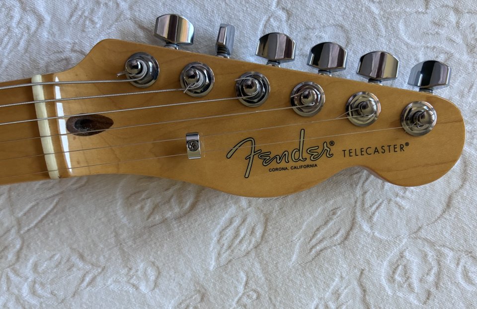 Fender American Professional II Telecaster de segunda mano · Foto 5 de 10 · Madrid · 1380 €