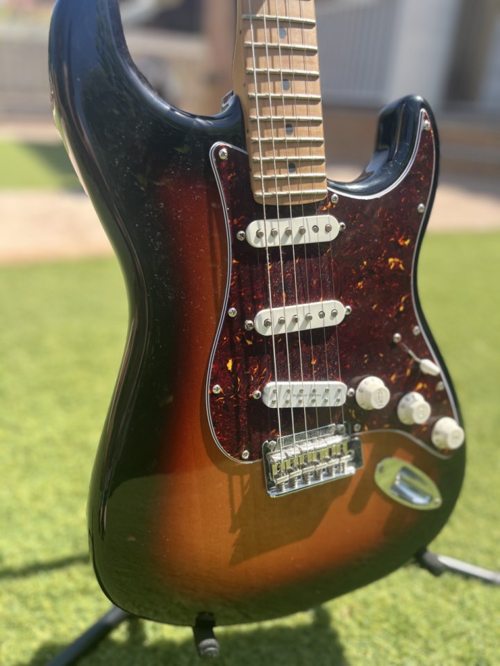 Fender Stratocaster Edición Limitada Fat 50s de segunda mano · Foto 4 de 10 · Valencia · 680 €
